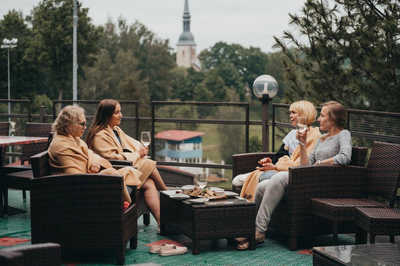 Ugandi Hotel Otepää Eksteriør bilde